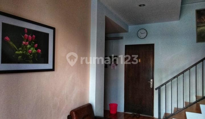 kos-kosan siap Huni di daerah Tanah Kusir 2 dekat dengan Area bisns dan perkantoran