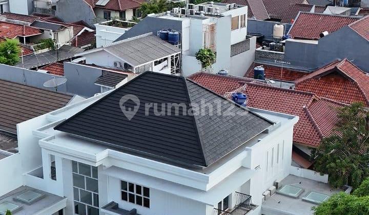 Rumah Cantik dalam kompllex, one Gate System, Siap Huni