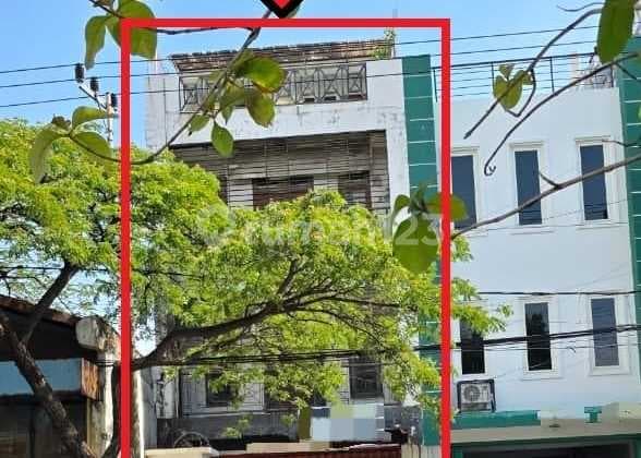 0423.219S For Sale Auction Shop House Surabaya in Tambaksari on Kenjeran Main Road