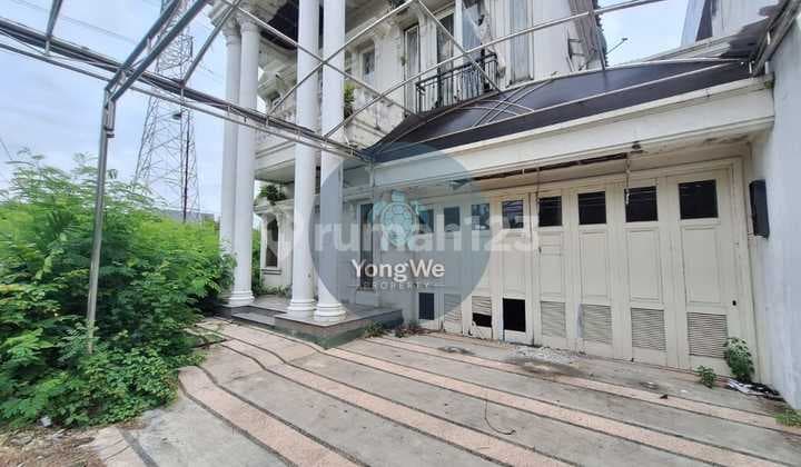 21.0521 Cheap Auction House Surabaya in Lakarsantri at Wisata Bukit Mas