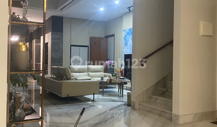 Sutera Buana Alam Sutera, Rumah Rapi Siap Huni, Ada Theater Room