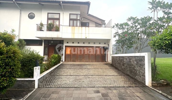 Rumah di Bukit Terrace Golf Bsd City, Semi Furnished, Private Pool
