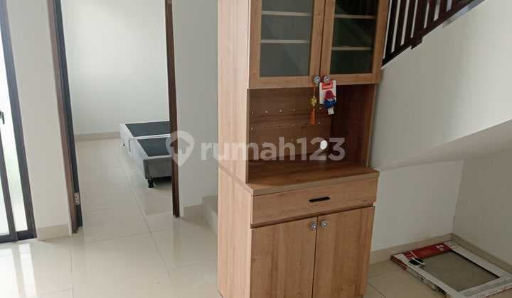 Disewakan Rumah Siap Huni Dan Siap Pakai Di Eminent Bsd