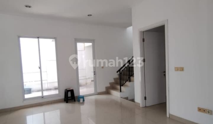 Disewakan Rumah Siap Huni Dan Siap Pakai Di Greenlake City