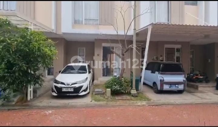 Rumah 2 Lt Dekat Fasilitas Pendidikan, Kesehatan, Dan Olah Raga