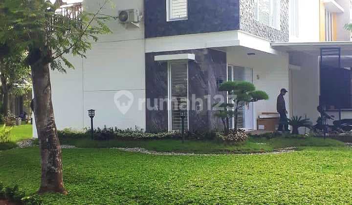 2-story House in Graha Raya Nice Semi Furnished Freehold Title - Certificate of Ownership