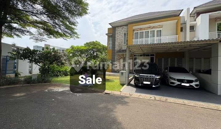 For Rent: Hook House, Furnished, Ready to Occupy in Sumarecon Bekasi.