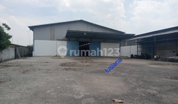 Disewakan Gudang Siap Pakai 5000 M2 Dekat Tol Karawang Timur