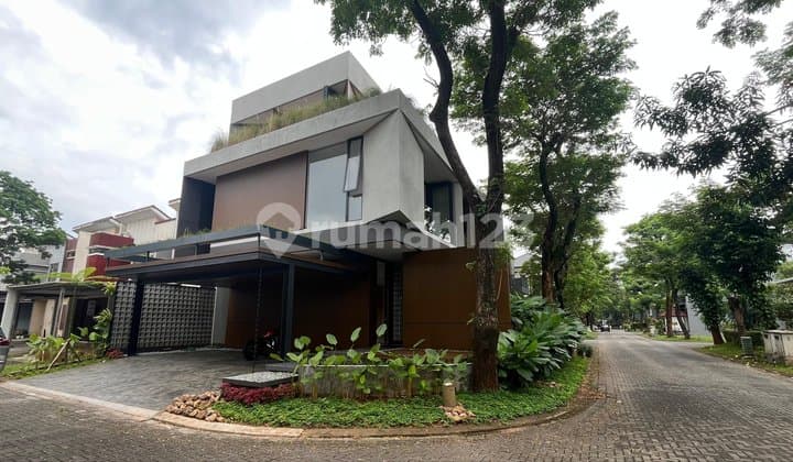 Brand New Luxury 3-Storey House Near Toll Access in Foresta BSD