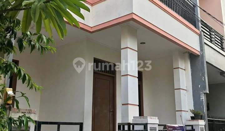 Rumah Murah 2 Lantai Strategis Dekat Stasiun Cakung di Duta Kranji Bintara Bekasi Barat