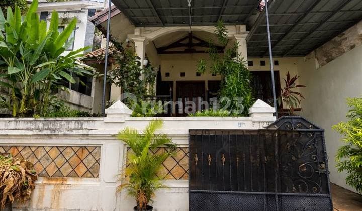 Dijual Rumah Dalam Komplek Cinere Terfavorit