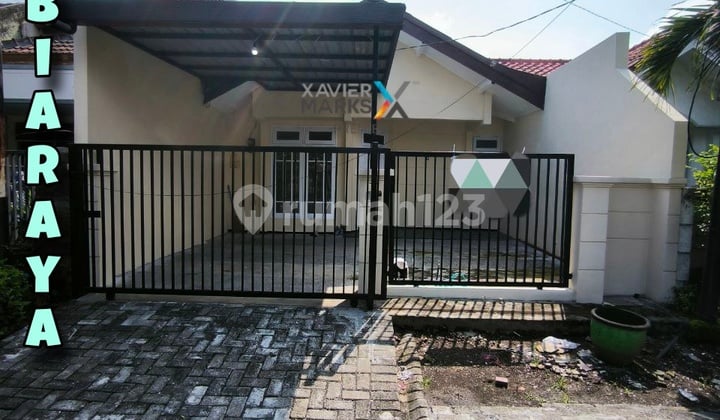 Rumah Terawat Siap Huni Di Pbi Araya Malang