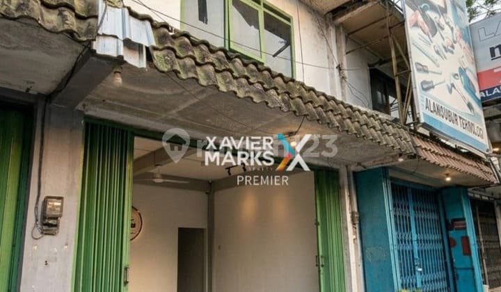 Ruko 2 Lantai Strategis di Pasar Besar Malang
