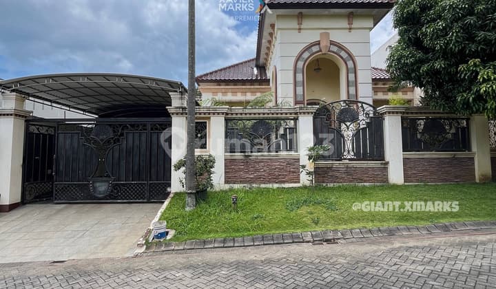 Rumah Mewah Siap Huni di Istana Dieng Malang