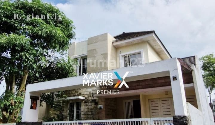 Modern Minimalist 2-Story House in Araya Golf Cluster, Malang