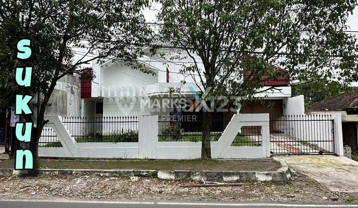Rumah Klasik Terawat Strategis Di Burung Burung Sukun Malang