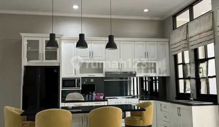 Dijual Rumah Nyaman Siap Huni di Senopati Jkarta Selatan