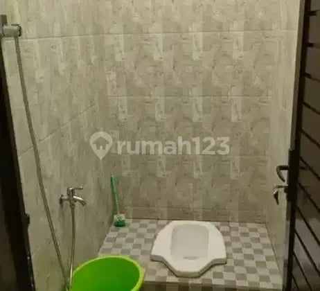 Kost putra/putri