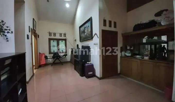 Kost khusus pria dekat plasa cibubur