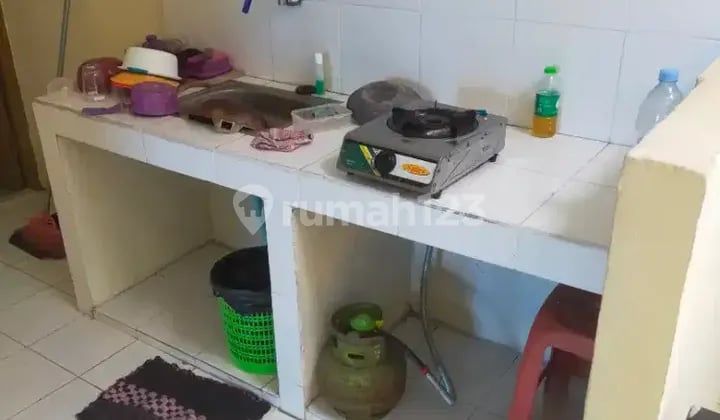 Kos, Fasilitas Standar, Murah & layak huni