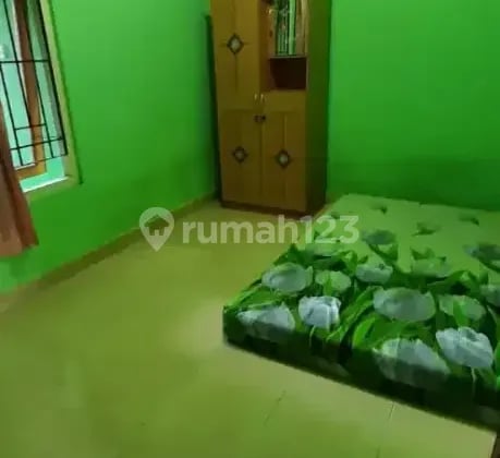 Kos Putra Buk Mul