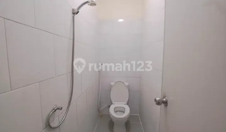 Abdi Satria Residence Boarding House Km Outside Complete One Step to Trisakti