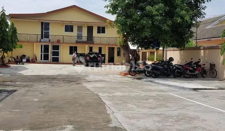 Kost Eksklusif Jenggolo