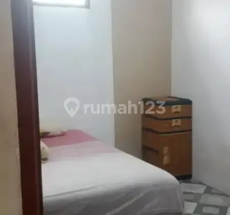 Kamar kos mahasiswa/i dan pekerja