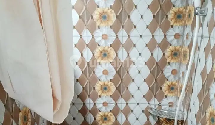 Kost Wanita De Tulip Sunter