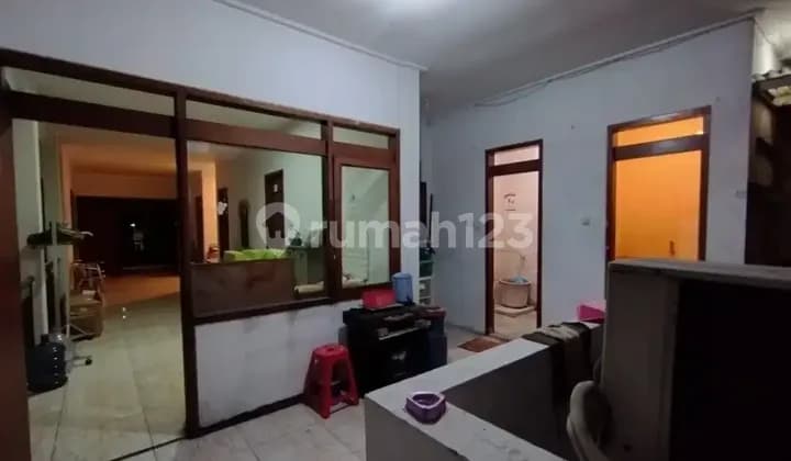 Kost murah Dukuh Kupang Barat