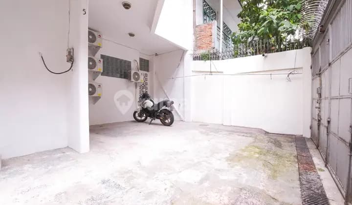 Sewakan Kost Essence Taman Sari Siap Huni Furnished Dekat Hayam Wuruk