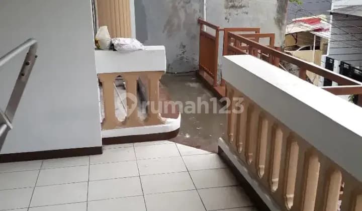 Kos Indekos Kost Pria Cempaka Putih Barat Aman Tenang Nyaman Murah