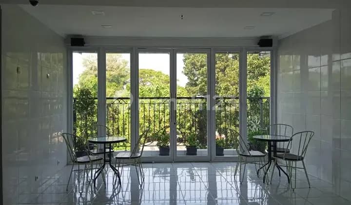 Kost Execitive The Residence