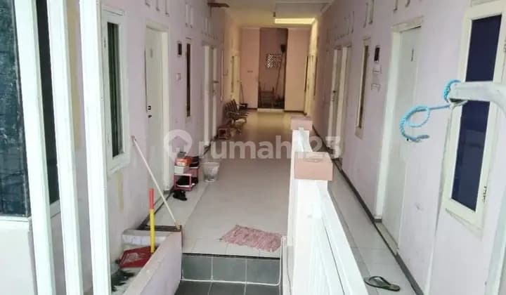 Kos Putri RATNA di Kampus Gundar Kelapa Dua Depok