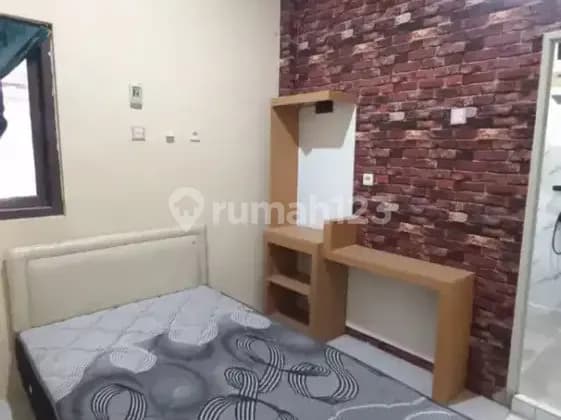 Kost Harian dan Bulanan