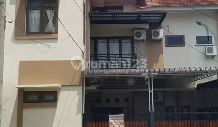 Muslim Women's Boarding House