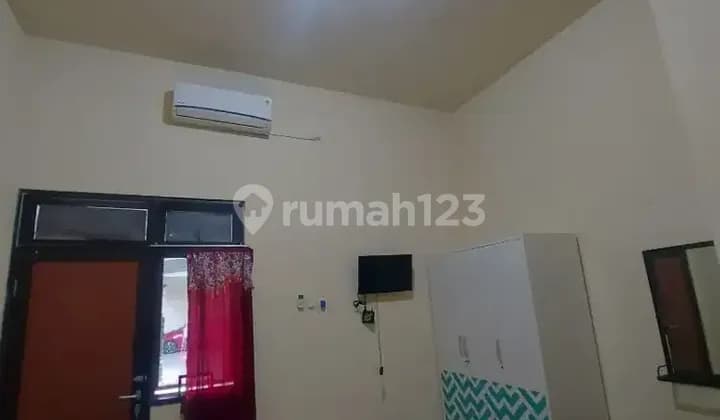 Kost Petemon Barat Surabaya
