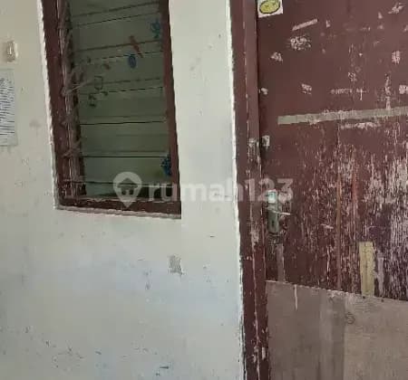 Kost cowok muslim gowok depan amplaz