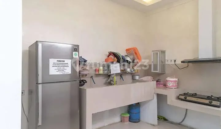 Kost Kos Kosan AC Cililitan Mayjen Sutoyo Raya Condet Gatot Subroto