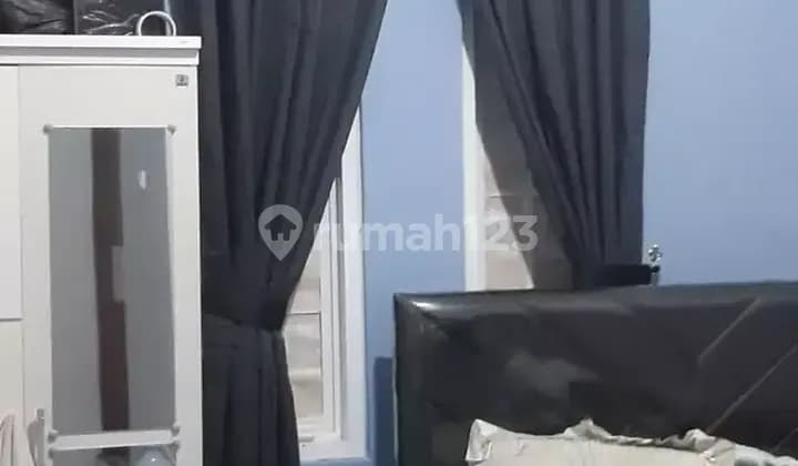 Kosan Ac, lengkap Springbed (uk 1.6x2) ,lemari, kamar mandi dalam.