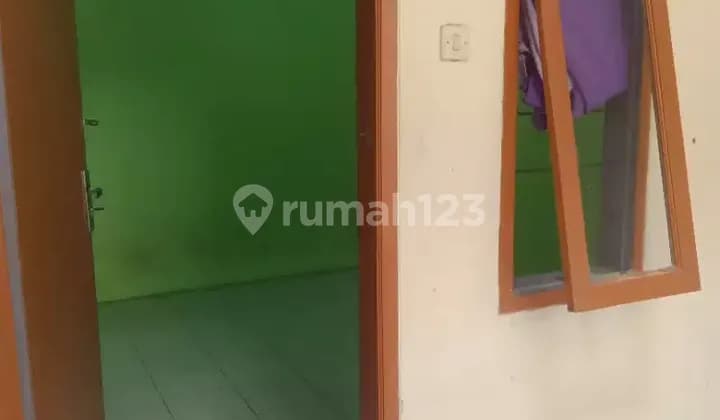 Kostan baru dijln.gumuruh maleer selatan