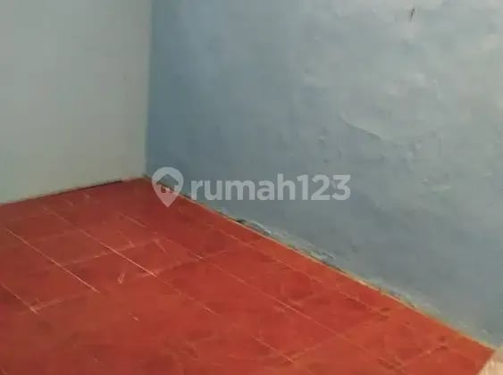 Dikontrakan Kamar Kos Strategis Dekat Citiwalk/Menara Batavia