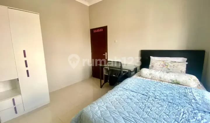 Kost Putri Eksklusif Nyaman