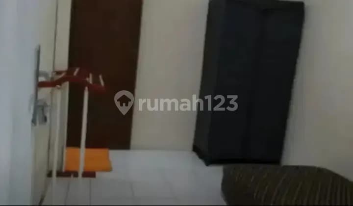 Kost Depan Mall Kota Kasablanka