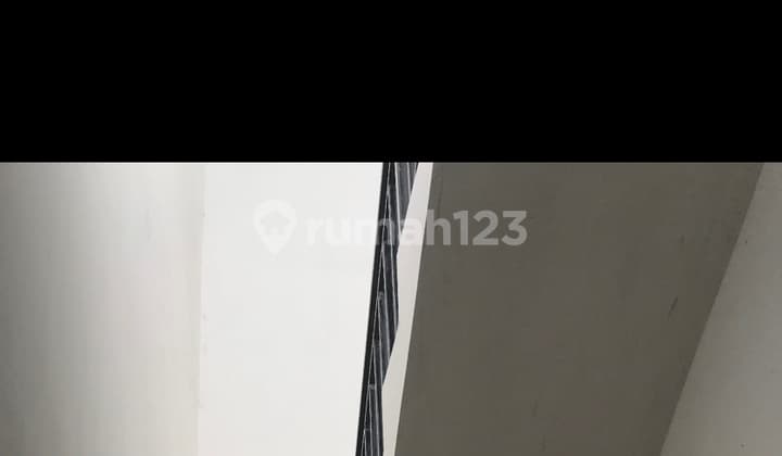 rented out room with en-suite bathroom