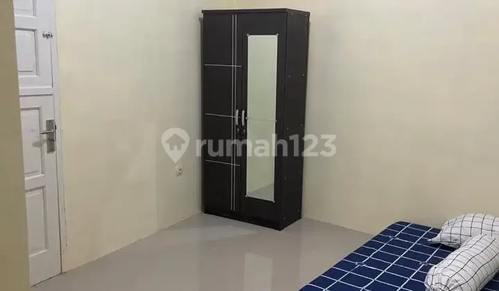 Kosan Strategis di Salemba
