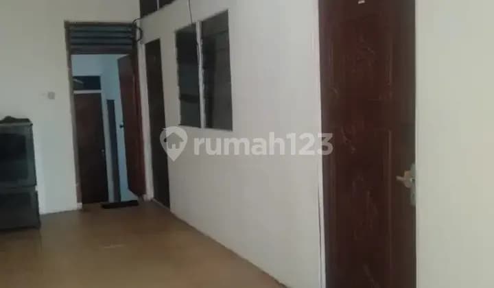 Kost Murah AC khusus putri karyawati/mahasiswi