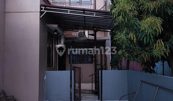 Pablo Guesthouse Medan Satria Bekasi