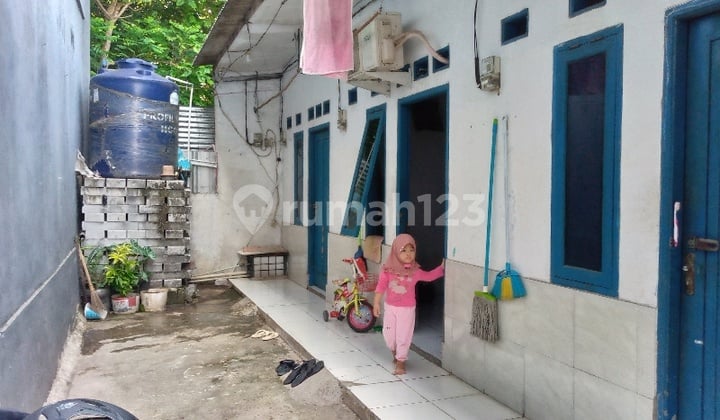 kontrakan 3skat di Peusar Binong Lippo Karawaci