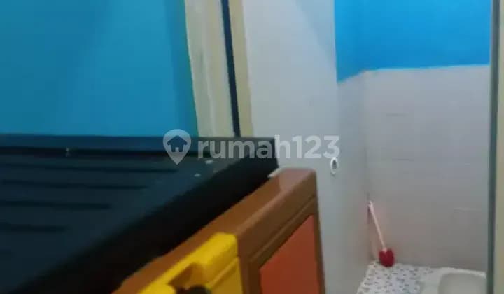 Kost perempuan mentari